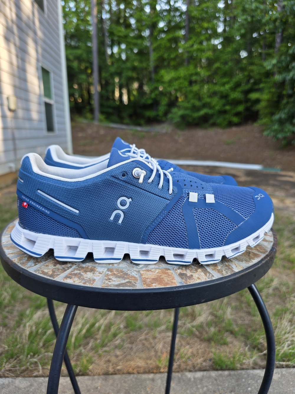 On Cloud 5 59.98901 Denim/White Running Shoes Sneakers Women's Size 9